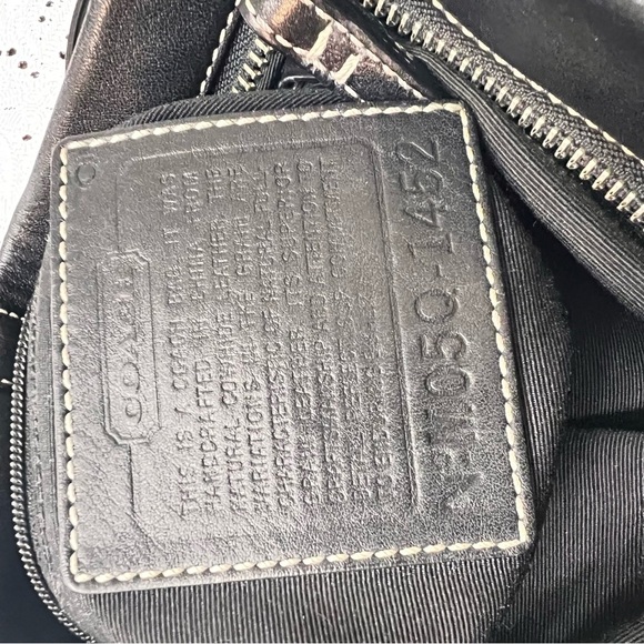 Vintage COACH Soho Slim Shoulder Bag Blk soft Leather #1452 like new - Picture 9 of 9